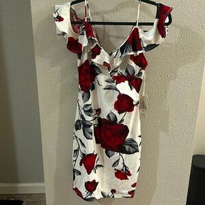 Iris basic off the shoulder white rose dress